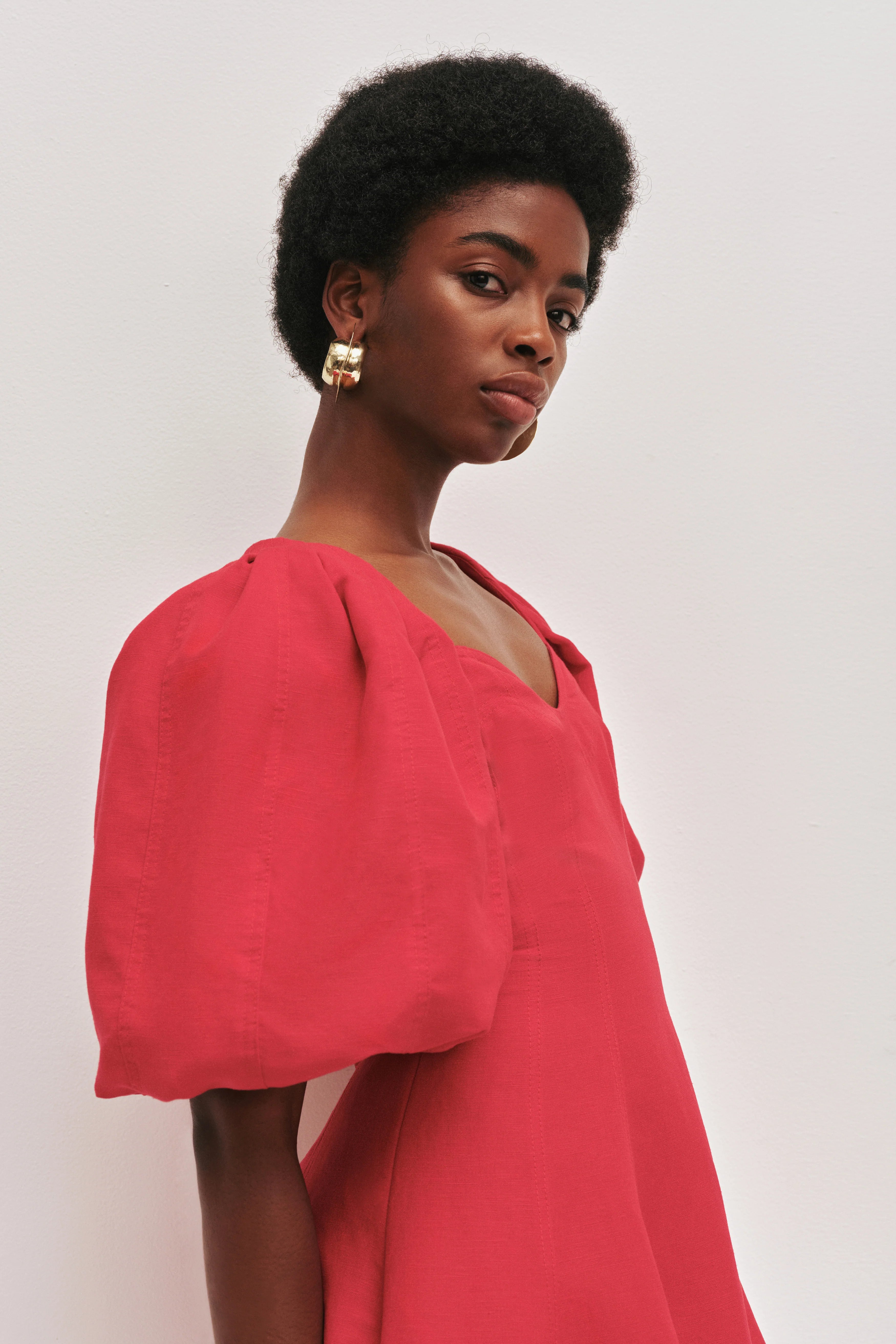 SCARLET RED