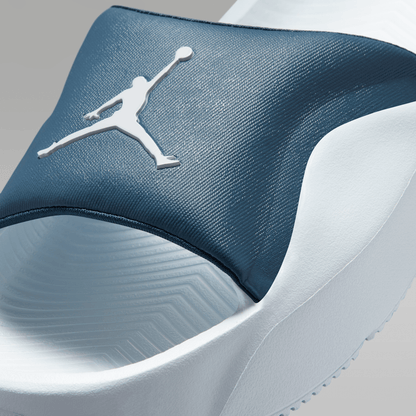 Squadron Blue/Aura/White