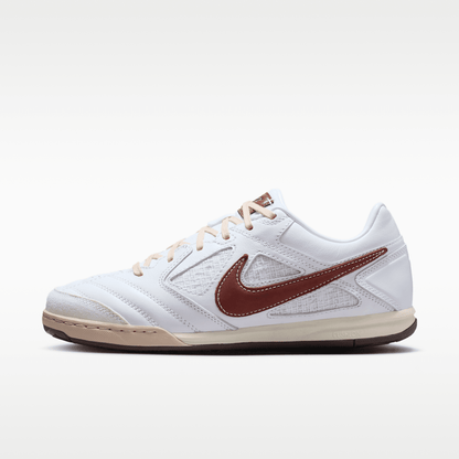 White/Soft Pearl/Dark Smoke Grey/Dark Pony