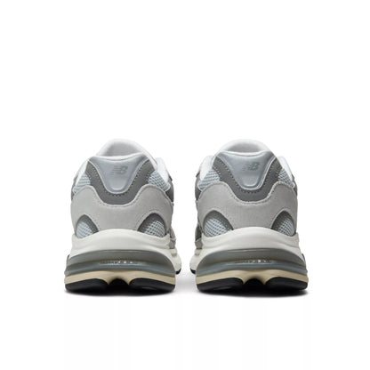 Raincloud With Harbor Grey And White