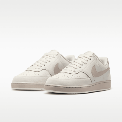 Phantom/Cream II