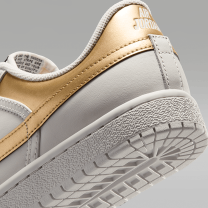 Swan/Black/Metallic Gold