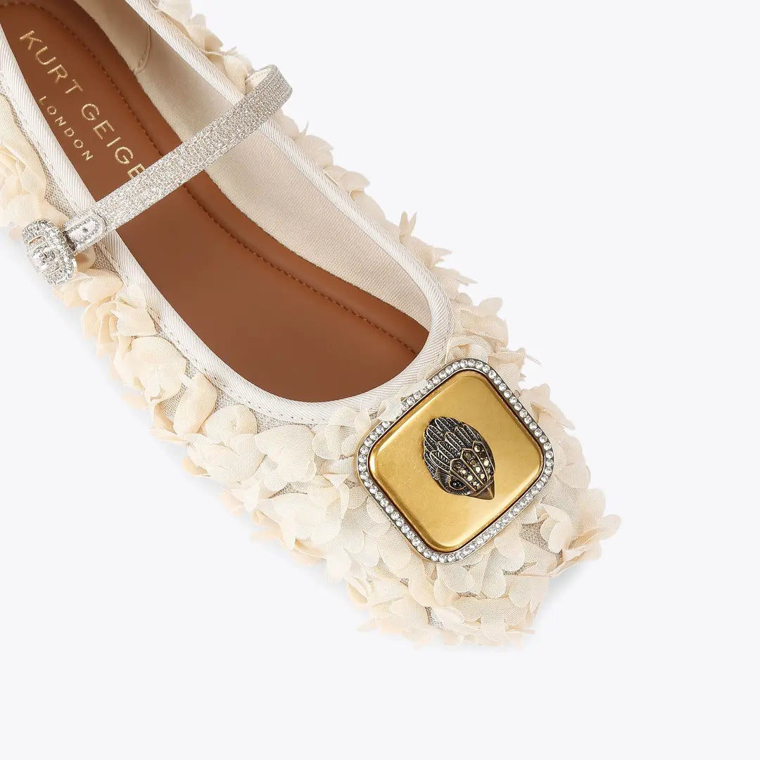 beige combination