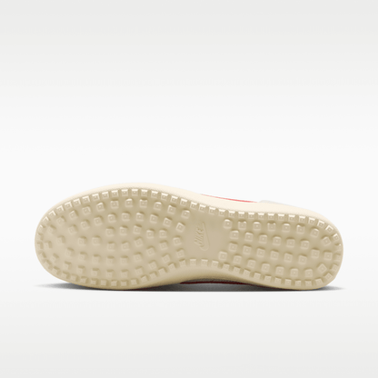 Light Bone/Sail/Light Crimson