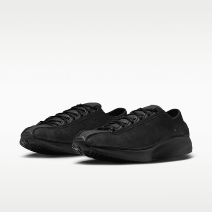 Black/Black/Black