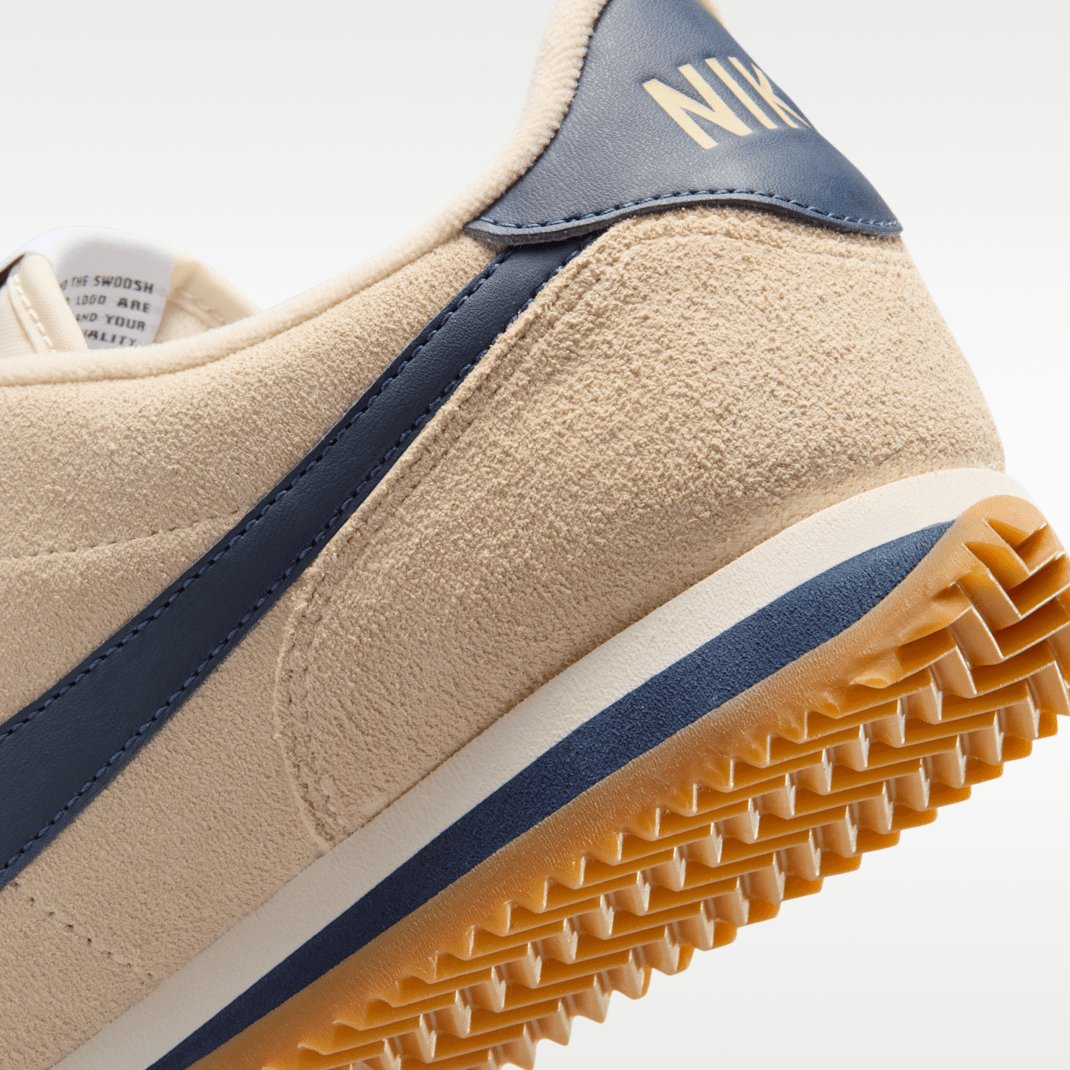 Beach/Sail/Gum Light Brown/Midnight Navy