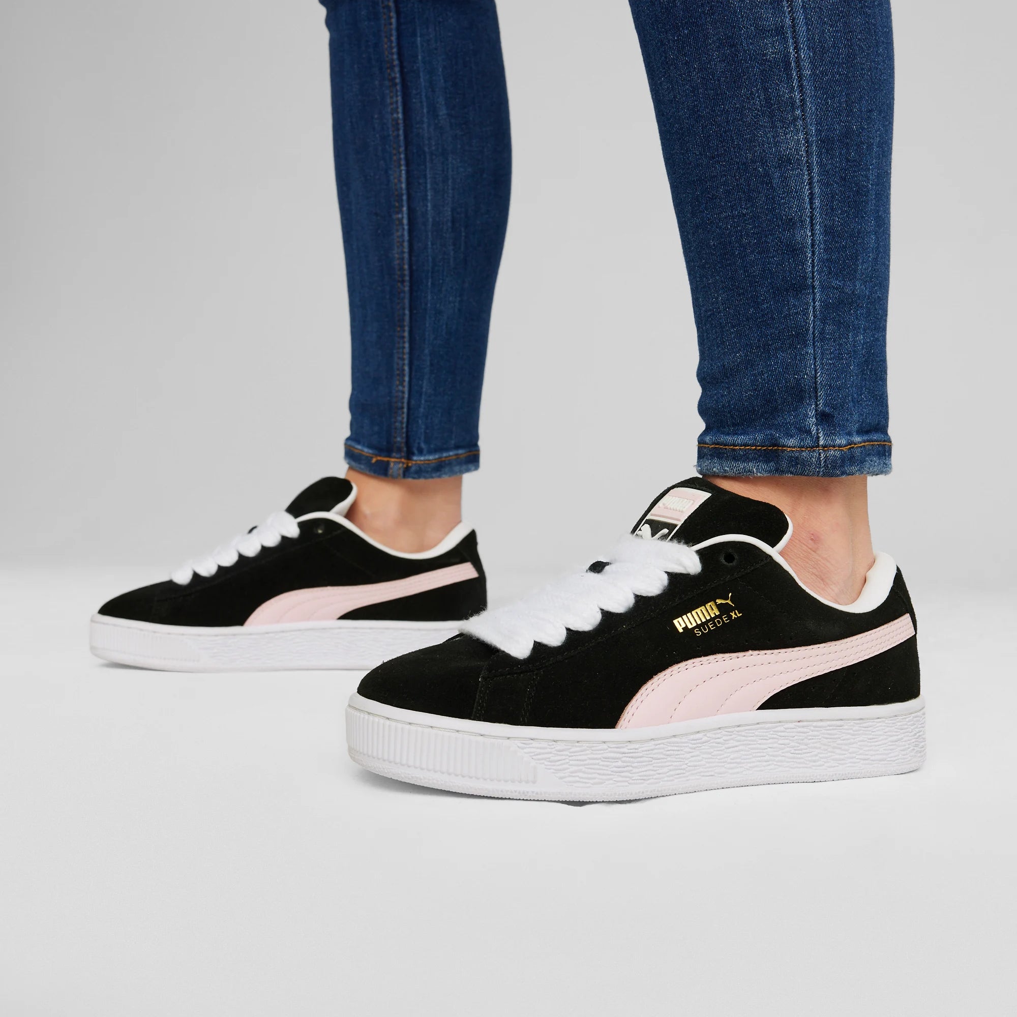 PUMA Black-Whisp Of Pink
