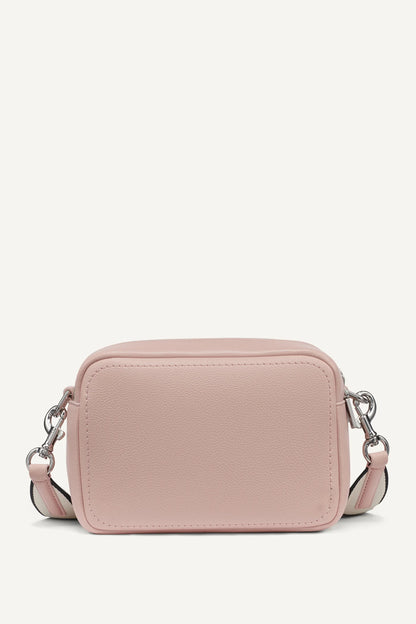 pale_blush