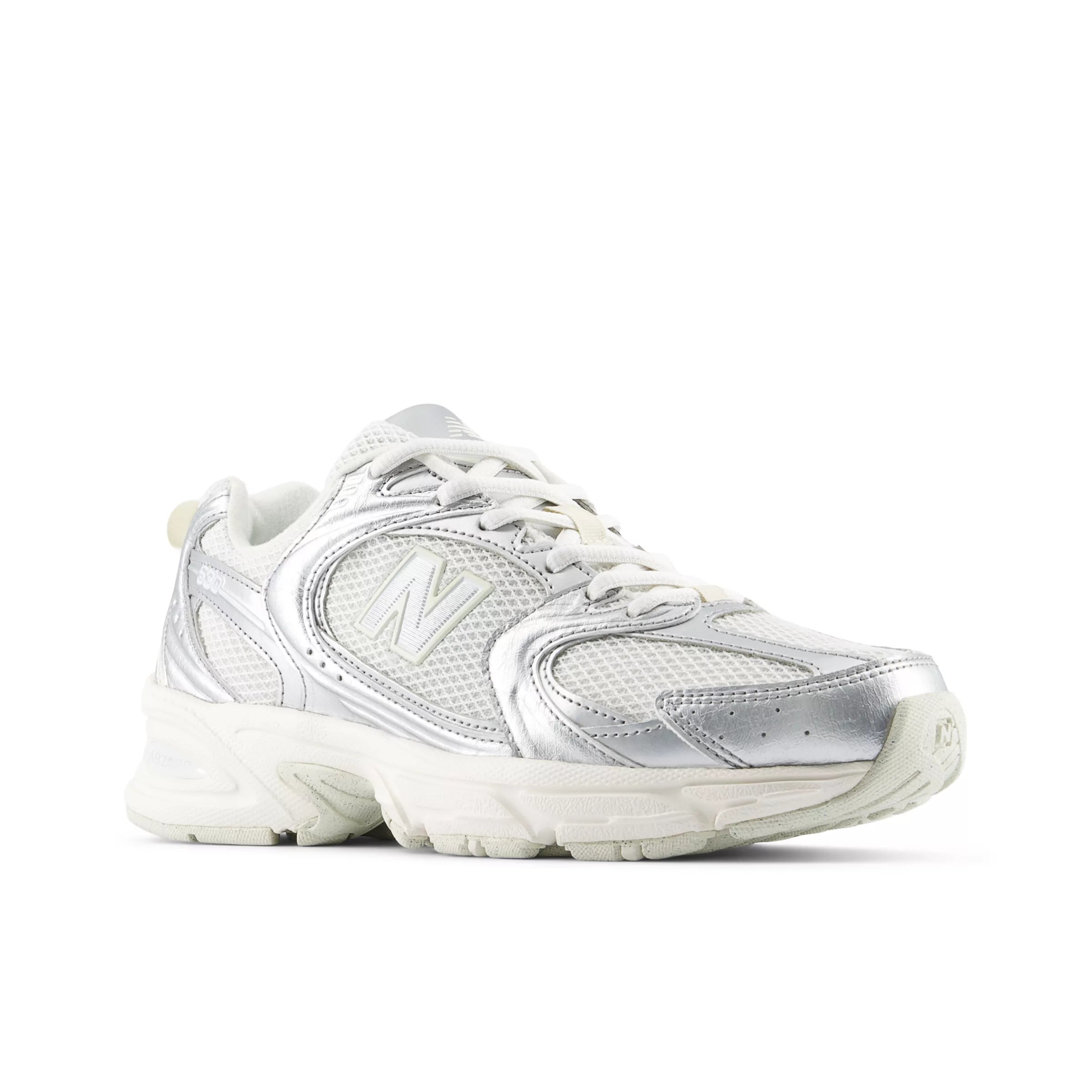 Silver Metallic With Reflection