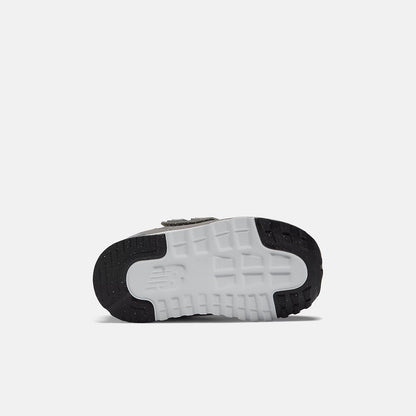 Rain Cloud With Nb White