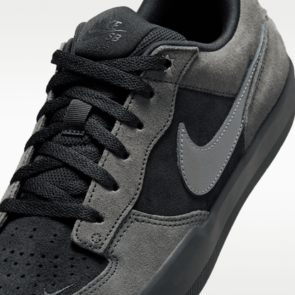 Black/Anthracite/Gym Red/Metallic Dark Grey