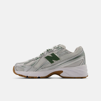 Silver Metalic With Dark Alpine Green