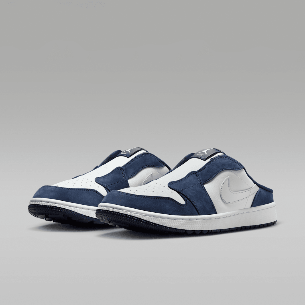 White/Midnight Navy/Metallic Silver