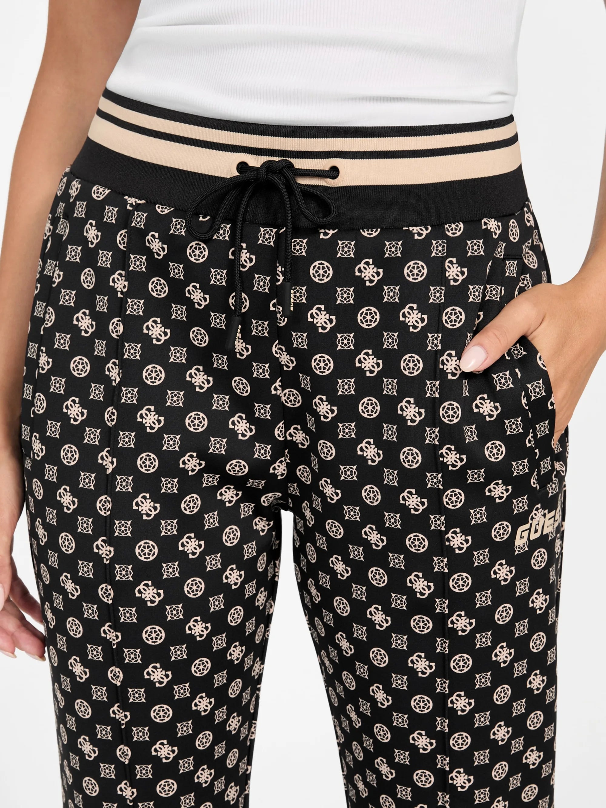 Aop Jblk/Cocb Ologram