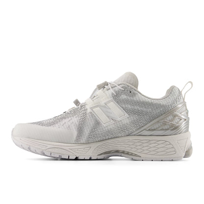 White With Silver Metallic And Deep End