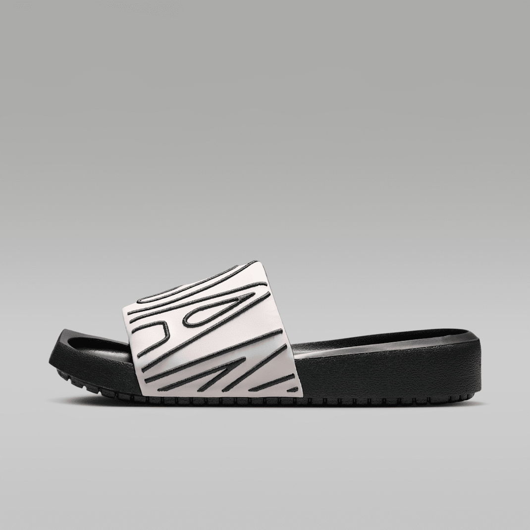 Off Noir/Chalk