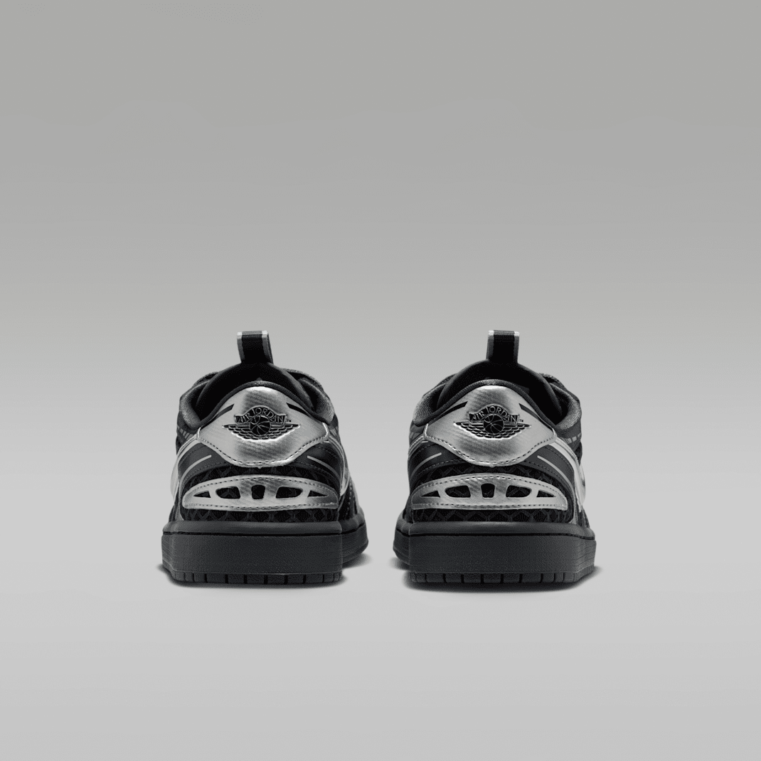 Black/White/Anthracite/Metallic Silver