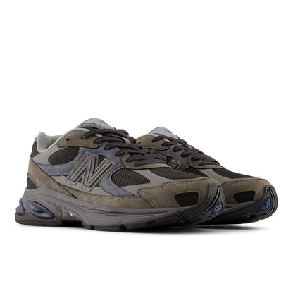 Tornado With Faded Black And Dark Silver Metallic