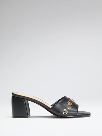 Black 001
