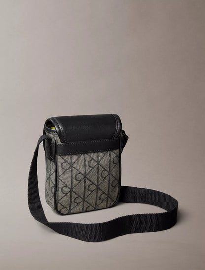 Lotus Beige / Black Aop