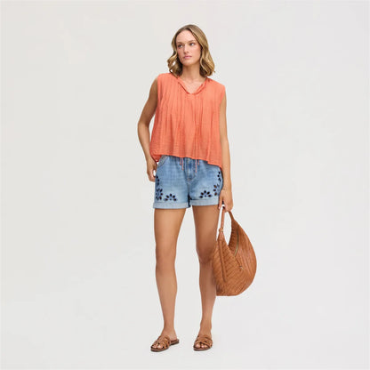 Saddle