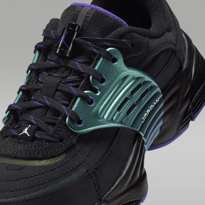 Black/Dark Concord/White/Multi-Color