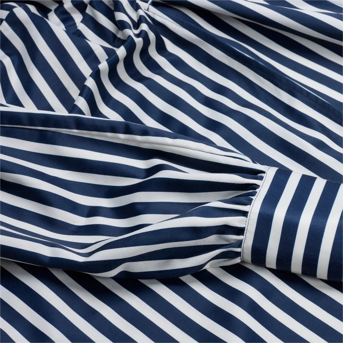Navy/White