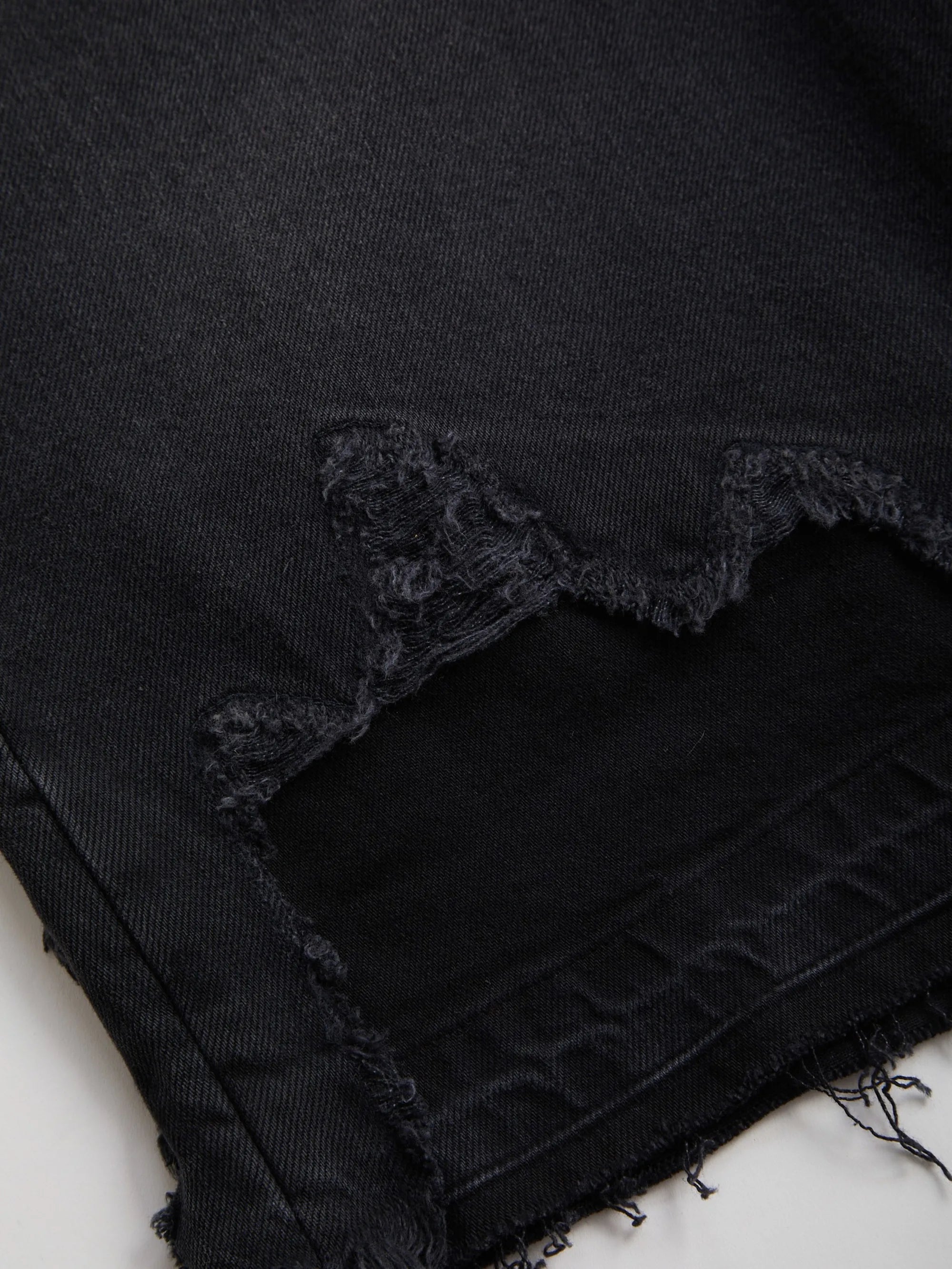 Gusa Sanded Black Wash
