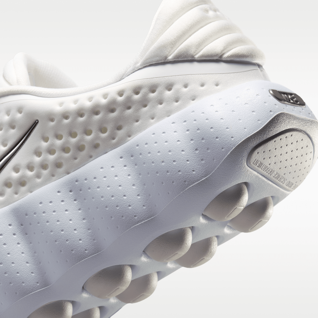 White/Vast Grey/Anthracite/Metallic Silver