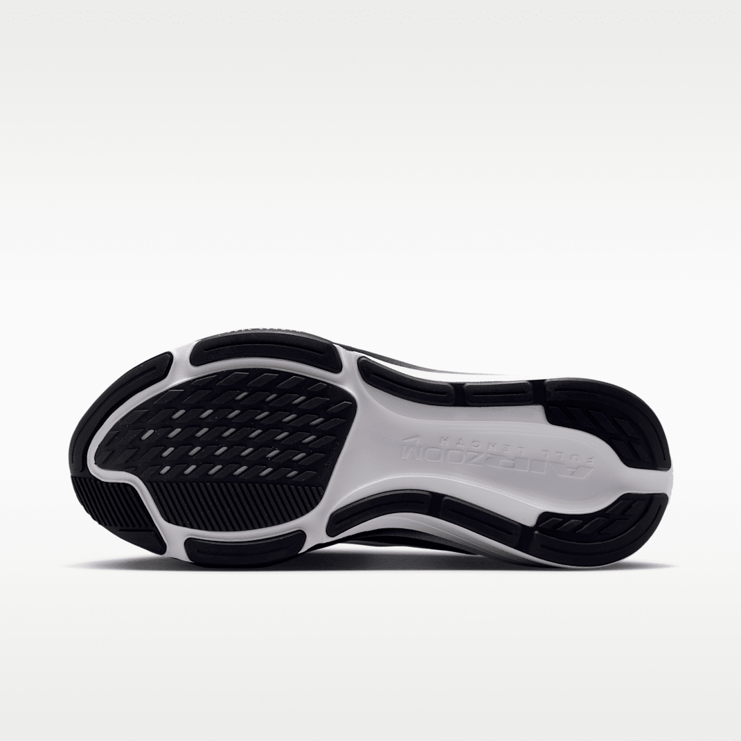 Black/Dark Smoke Grey/White