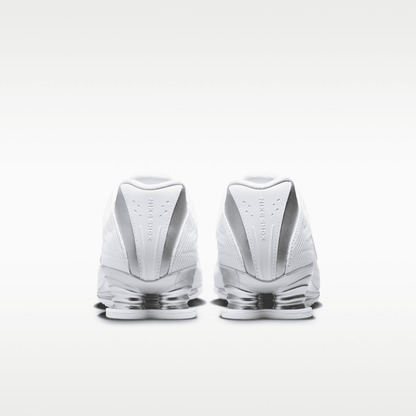 White/Metallic Silver