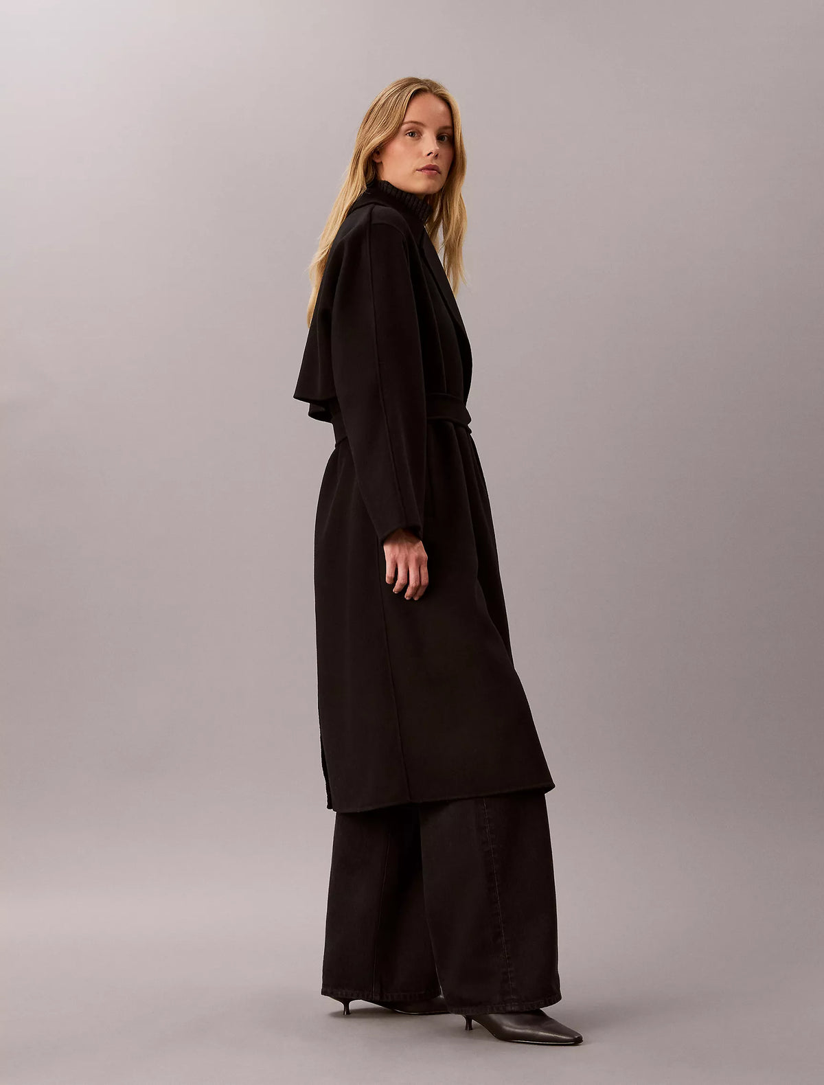 Black Anchroma