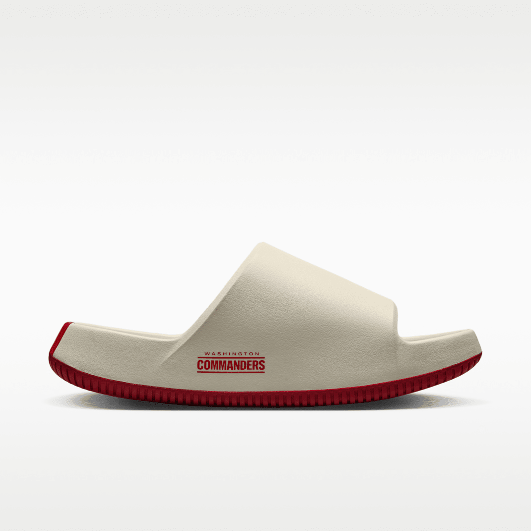 Sail/University Gold/Team Red