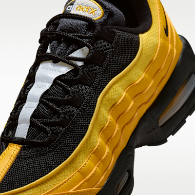 Varsity Maize/Black/Metallic Silver/Black