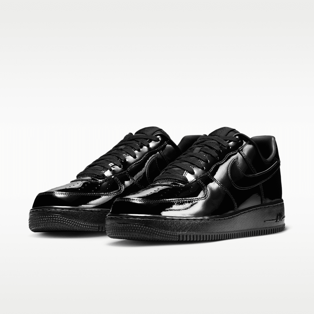 Black/Black/Black