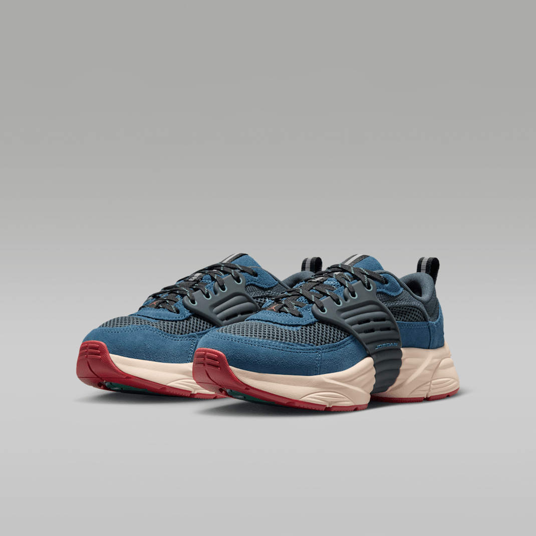 True Blue/Blue Fox/Chalk/Kinetic Green