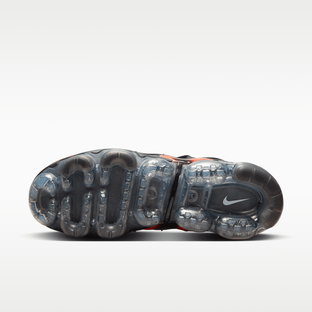 Black/Anthracite/White/Bright Crimson