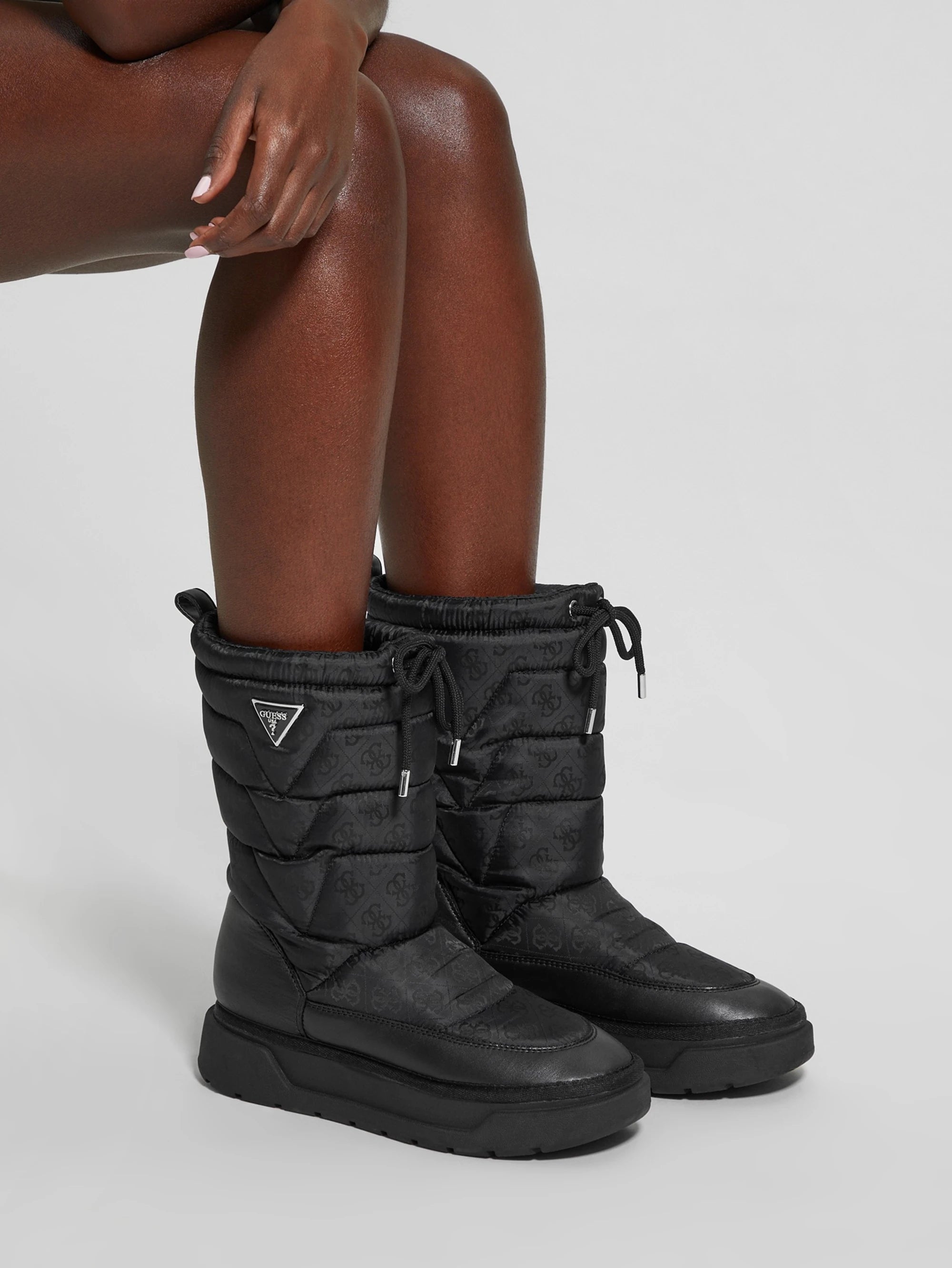 Black 001