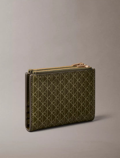 Olive Night Seagrass Aop