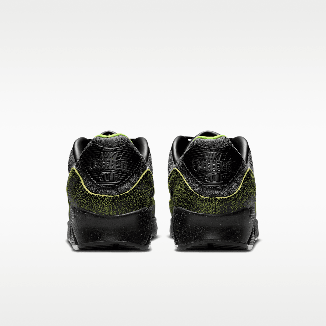 Black/Black/Voltage Green/White