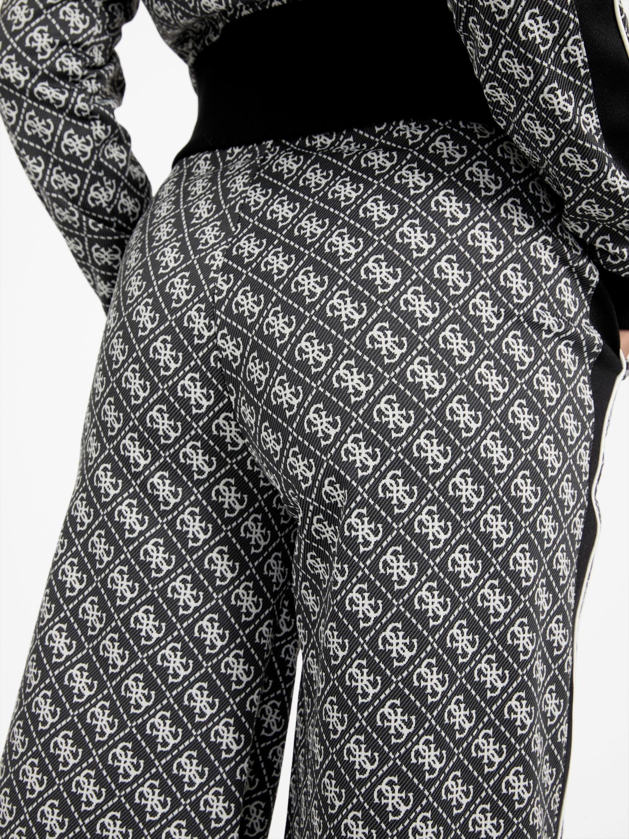 4G Rhombus Black Jacquard