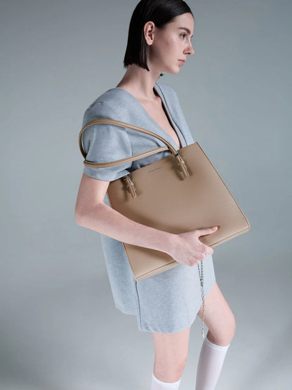 Taupe