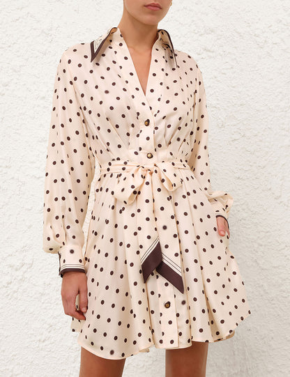 Cream Dot