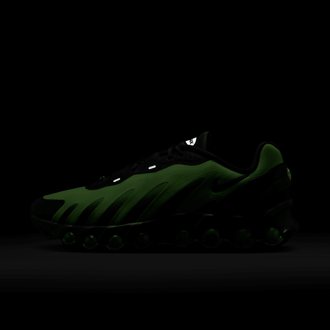 Black/Green Strike/Volt/Black