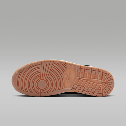Black/Sail/Gum Medium Brown/University Red 2