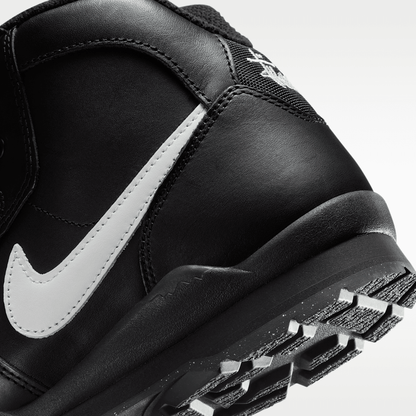 Black/Black/White
