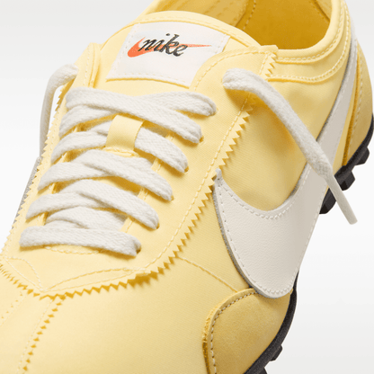 Soft Yellow/Black/Soft Pearl