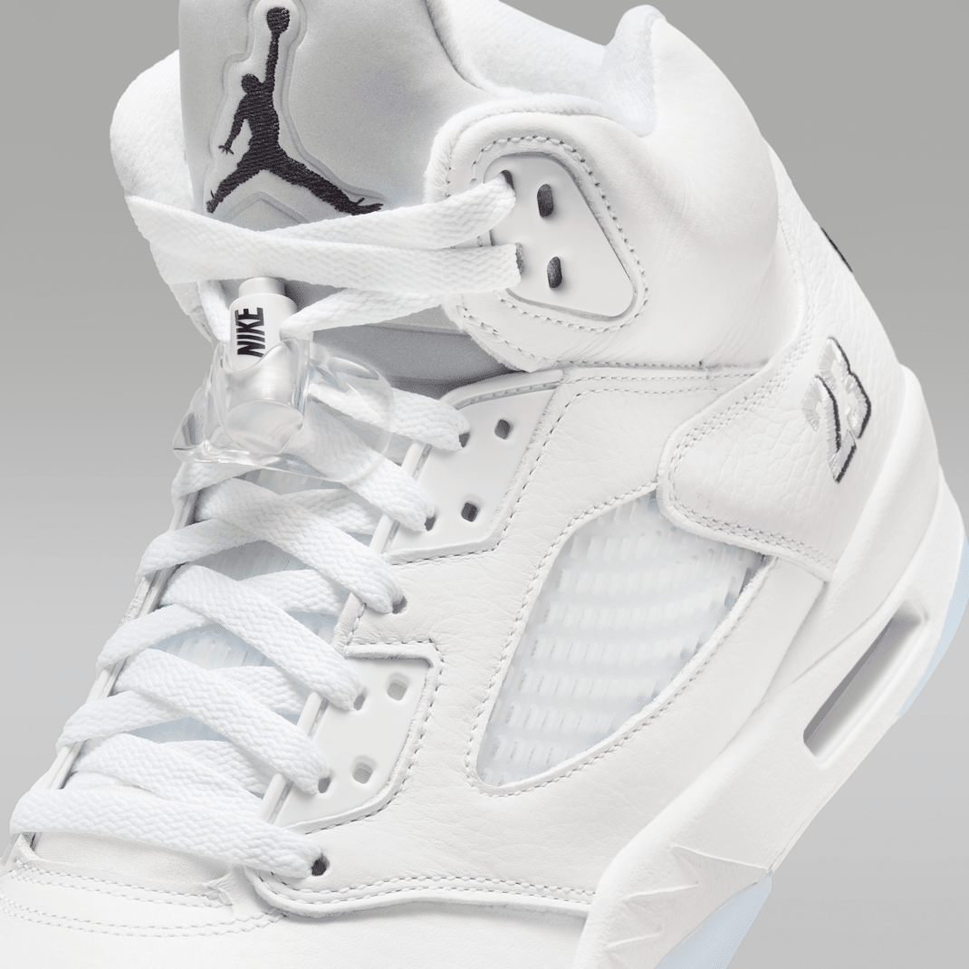 White/Metallic Silver/Black 3