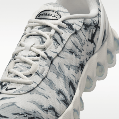 Summit White/Cool Grey/Light Smoke Grey/Dark Smoke Grey