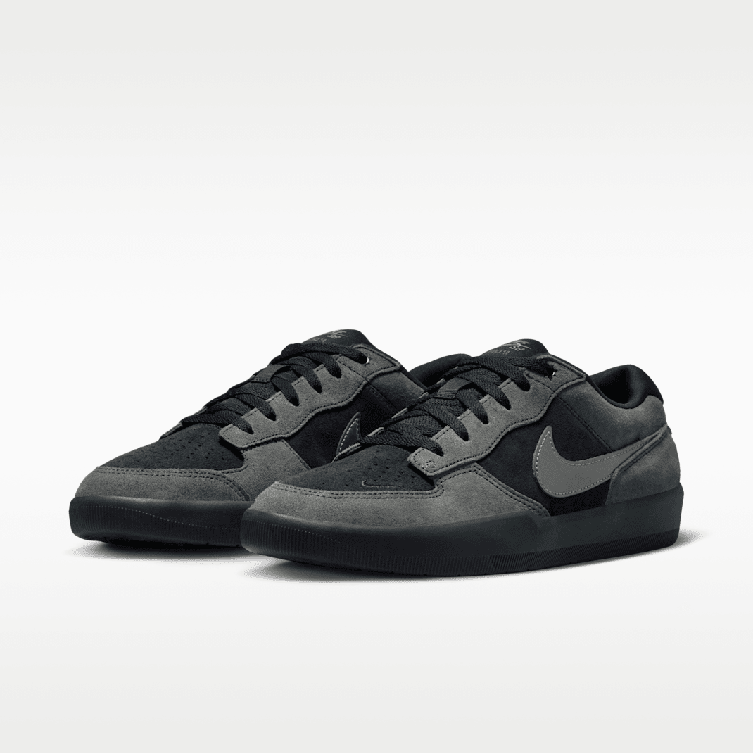 Black/Anthracite/Gym Red/Metallic Dark Grey